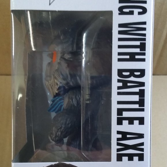 Godzilla vs Kong - Kong with Battle Axe - Picture 10 of 16